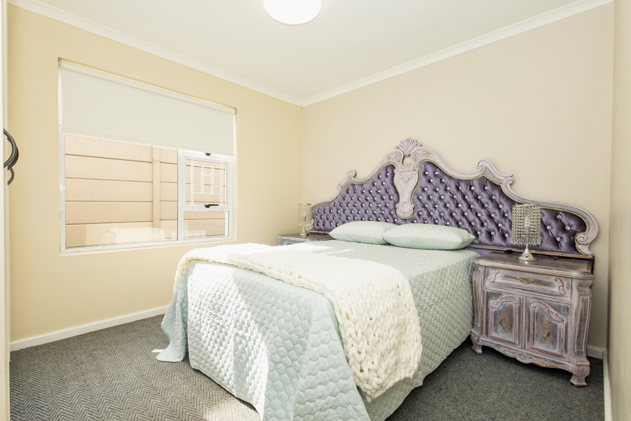 2 Bedroom Property for Sale in Sonstraal Heights Western Cape